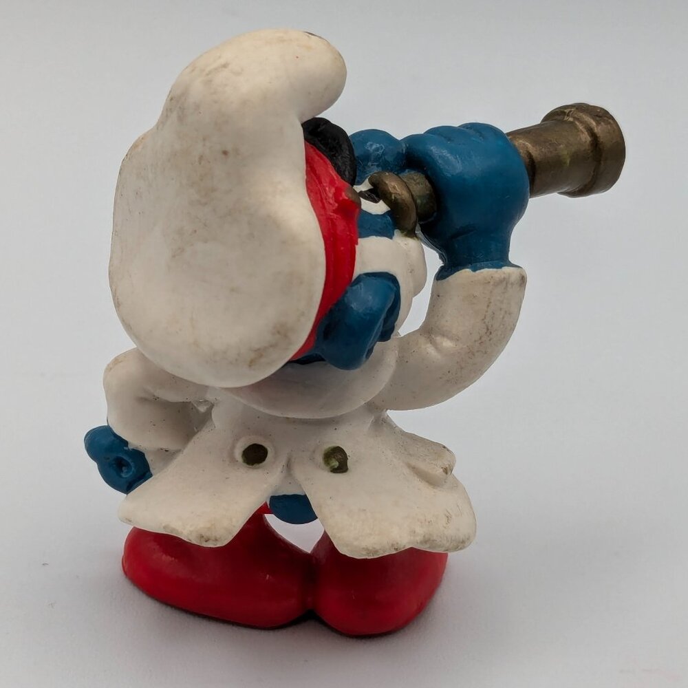 Papa Smurf Ship Captain Smurf Figurine - Vintage 1980's - Picture 2 of 4